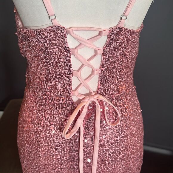 Women’s Pink Sequined Short Homecoming Party Dress Ruffle Hem CorsetBack Size 4 - Picture 6 of 16